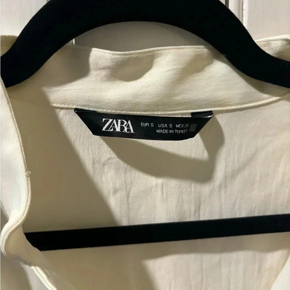 Zara  Cream Shimmery Tunic - Picture 3 of 5